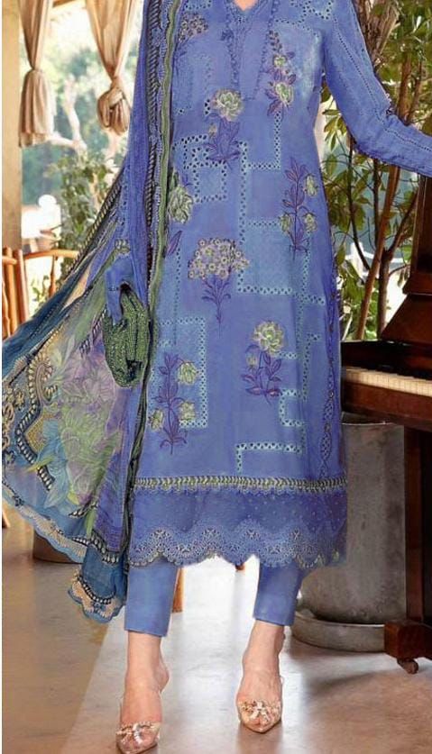 3 PIECE BEAUTIFUL EMBRODID DRESS FORE WOMEN