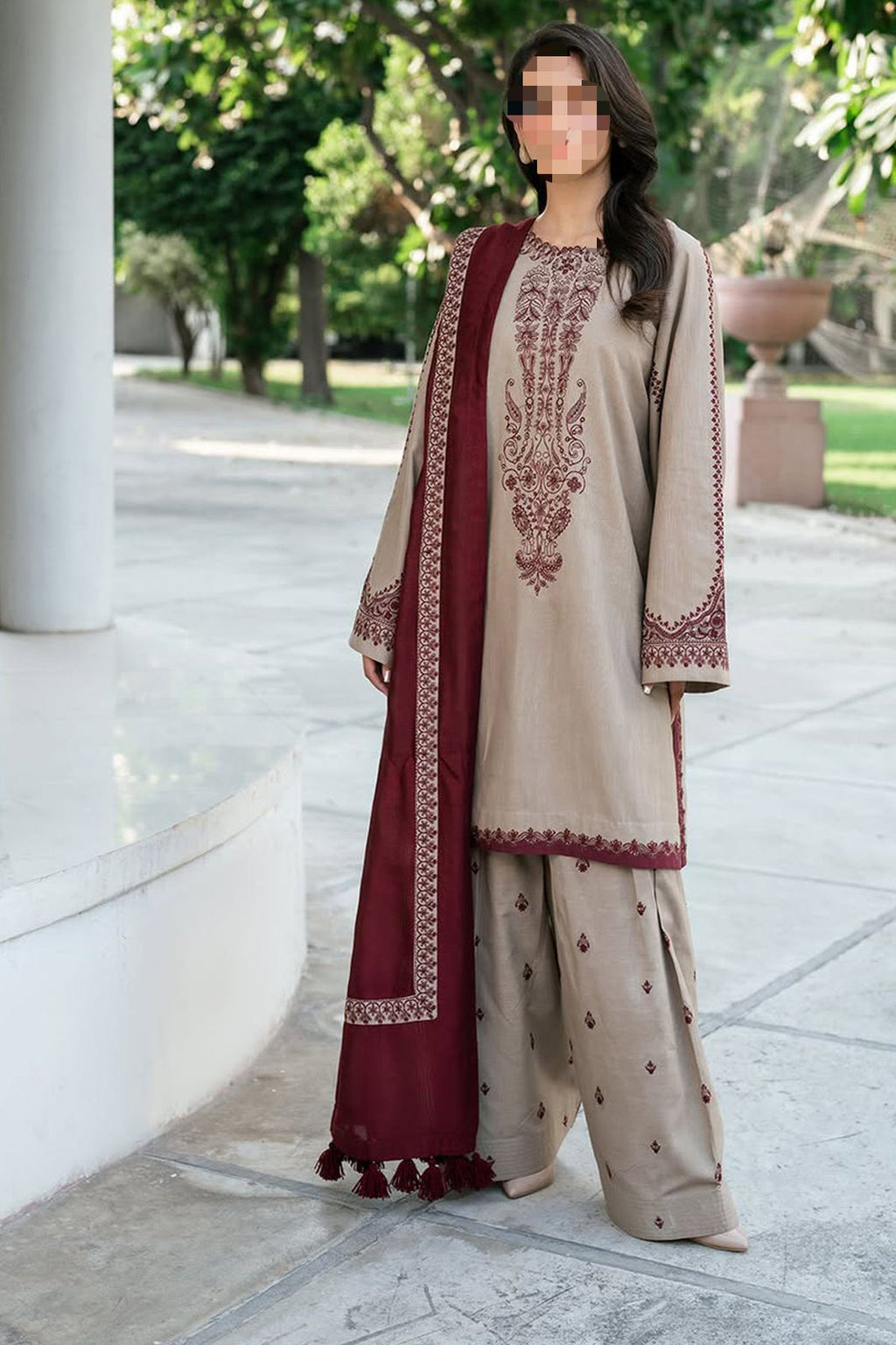 3 PIECE BEAUTIFUL EMBRODID DRESS FOR WOMEN